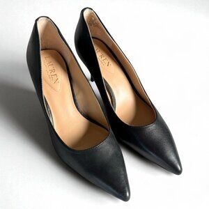 Ralph Lauren Black Leather Pumps | Size 5.5 | | Gold Logo | New w/ Imperfections